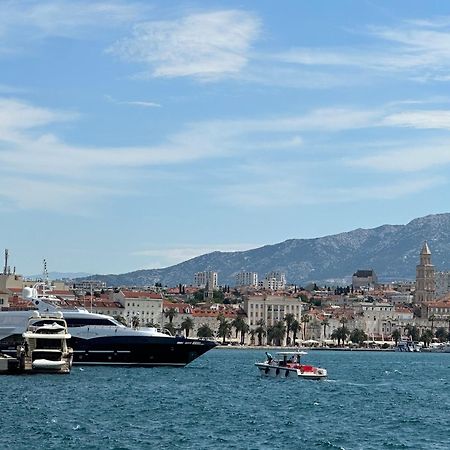 New Luxury Apartment With Private Heated Pool And Amazing Terrace With Seaview Split Bagian luar foto